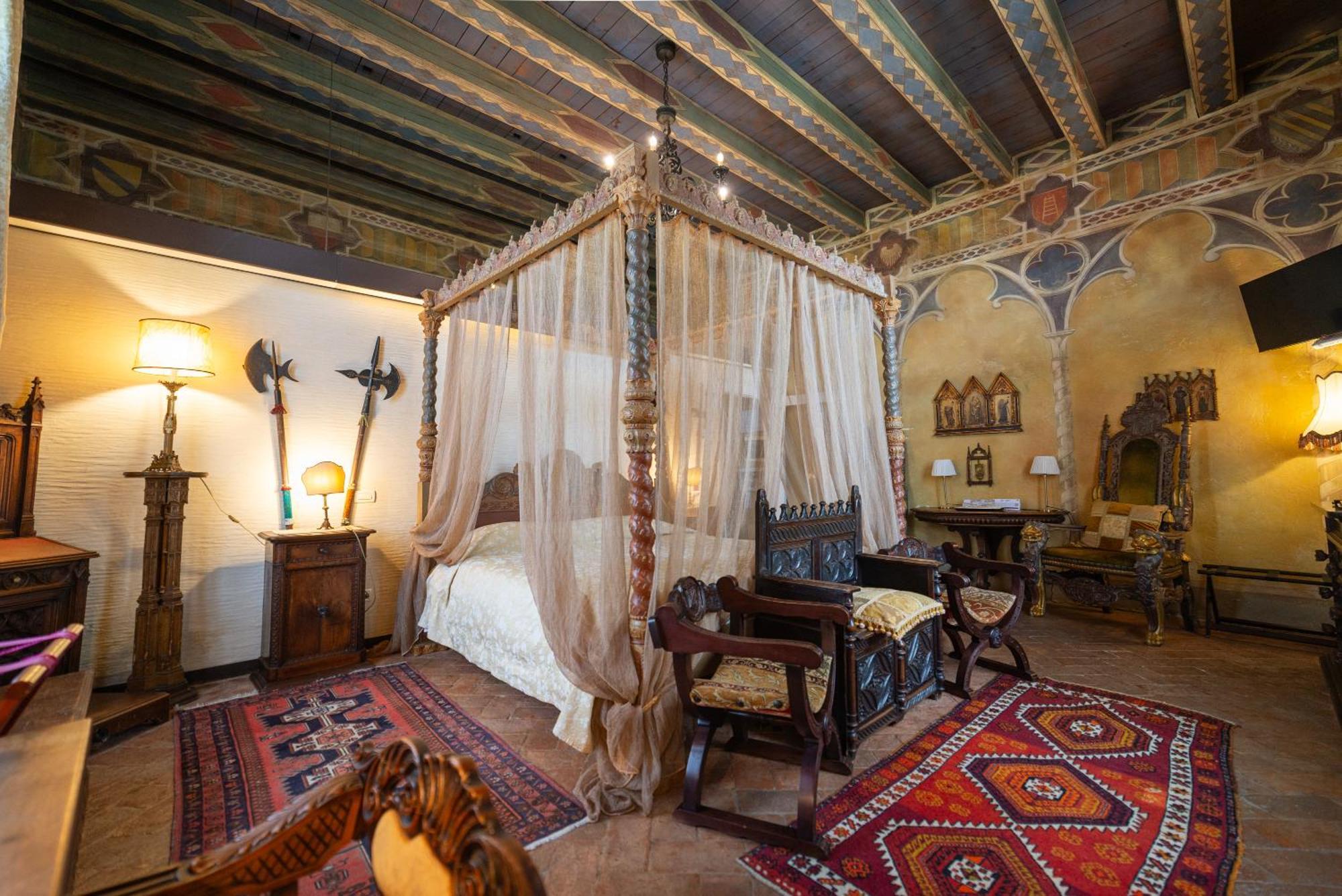 Relais Castello Bevilacqua Luaran gambar